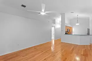 16037 Shinnecock Dr, Odessa, FL 33556 - Photo 8