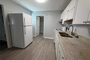 2935 Dr Martin Luther King Jr Street S, Saint Petersburg, FL 33705 - Photo 10