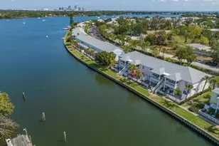 3747 Pompano Dr SE, Saint Petersburg, FL 33705 - Photo 40