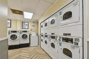 1799 N Highland Ave, Clearwater, FL 33755 - Photo 40