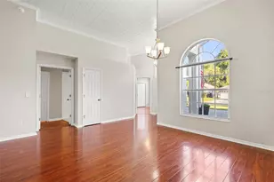 9042 Breland Dr, Tampa, FL 33626 - Photo 8