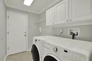 9042 Breland Dr, Tampa, FL 33626 - Photo 30