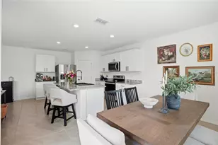 5674 Chorleywood Ln, Wesley Chapel, FL 33545 - Photo 14