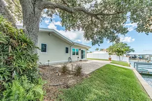 40 Sunset Bay Dr, Belleair, FL 33756 - Photo 12
