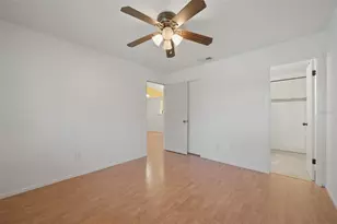 7632 Lakeside Woods Dr, Orlando, FL 32810 - Photo 16
