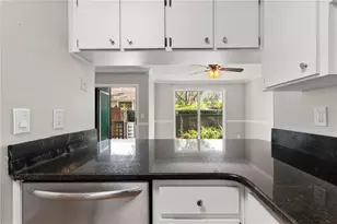 606 S Albany Ave, Tampa, FL 33606 - Photo 12