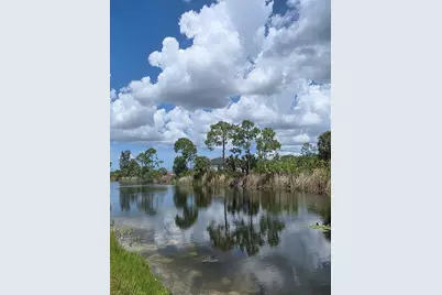 211 NE 31st Street, Cape Coral, FL 33909 - Photo 2