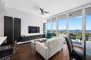175 1st St S, Saint Petersburg, FL 33701 - Photo 12