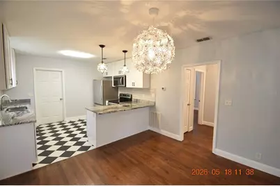 2200 7th Avenue N, Saint Petersburg, FL 33713 - Photo 8