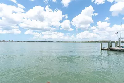 852 Bay Point Drive, Madeira Beach, FL 33708 - Photo 14