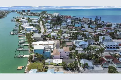 201 90th Avenue, Treasure Island, FL 33706 - Photo 16