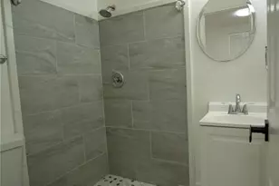 6002 W Clifton St, Tampa, FL 33634 - Photo 12