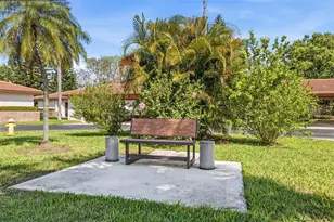 1128 Tarridon Ct, Dunedin, FL 34698 - Photo 34