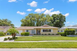 2954 Curling Ct, Palm Harbor, FL 34684 - Photo 1