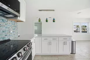 13840 Barnard Ave, Hudson, FL 34667 - Photo 24