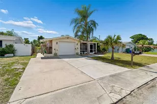 1853 Dartmouth Dr, Holiday, FL 34691 - Photo 4