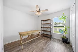 25114 Lexington Oaks Blvd, Wesley Chapel, FL 33544 - Photo 20