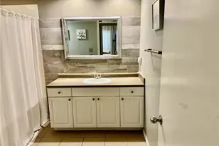 501 S Moody Ave, Tampa, FL 33609 - Photo 20