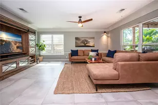 6109 Kracker Ave, Gibsonton, FL 33534 - Photo 10