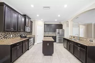7411 S Fitzgerald St, Tampa, FL 33616 - Photo 4