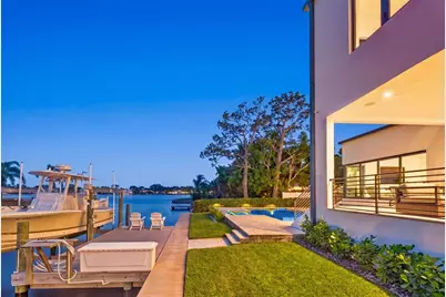 874 Placido Way NE, Saint Petersburg, FL 33704 - Photo 52