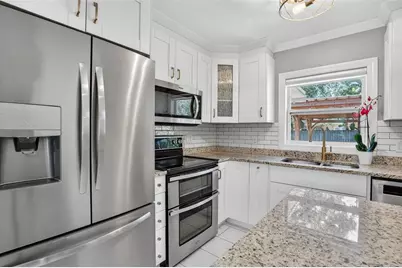 2810 Sanders Drive, Tampa, FL 33611 - Photo 16