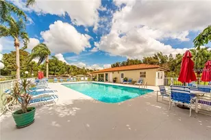 2571 Cyprus Dr, Palm Harbor, FL 34684 - Photo 20