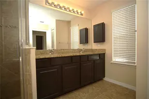 11406 Marbella Terrace St, Tampa, FL 33637 - Photo 16