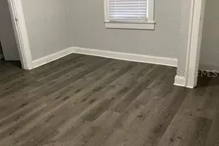 1727 45th St S, Saint Petersburg, FL 33711 - Photo 8