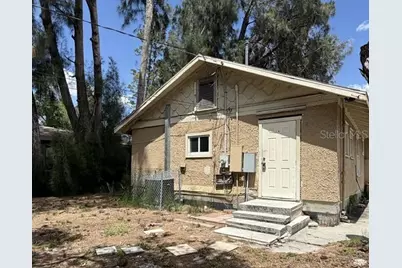 1727 45th Street S #B, Saint Petersburg, FL 33711 - Photo 2