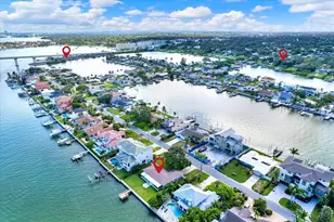 218 Driftwood Ln, Largo, FL 33770 - Photo 32