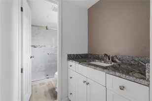 36131 Zinnia St, Zephyrhills, FL 33541 - Photo 16
