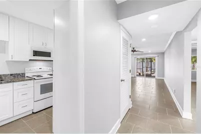 4435 1st Street NE #104, Saint Petersburg, FL 33703 - Photo 4