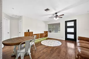 1318 W Rambla St, Tampa, FL 33612 - Photo 12