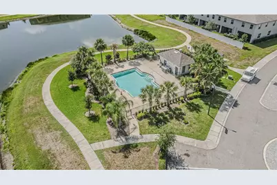 817 Royal Empress Drive, Ruskin, FL 33570 - Photo 14
