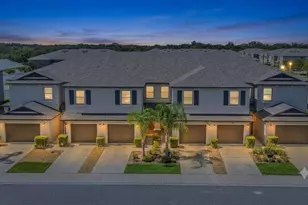 817 Royal Empress Dr, Ruskin, FL 33570 - Photo 1
