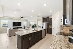 10403 Laxer Cay Loop, San Antonio, FL 33576 - Photo 10