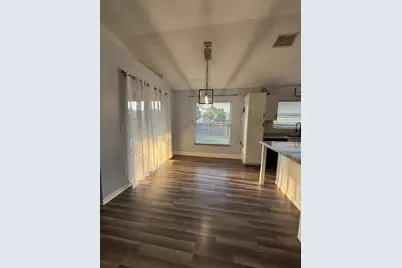 5841 Dorham Place, Wesley Chapel, FL 33545 - Photo 8