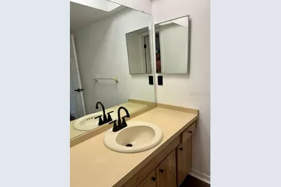 2462 Kingfisher Lane #J203, Clearwater, FL 33762 - Photo 20