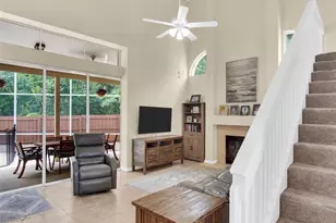 1802 Wood Stock Cir, Tarpon Springs, FL 34689 - Photo 4