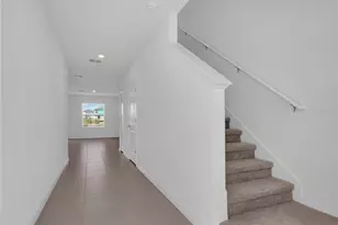 5757 Red Kite Dr, Wimauma, FL 33598 - Photo 4