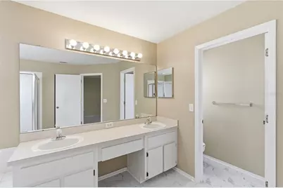 11213 Clayridge Drive, Tampa, FL 33635 - Photo 32