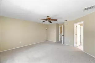 11213 Clayridge Dr, Tampa, FL 33635 - Photo 28