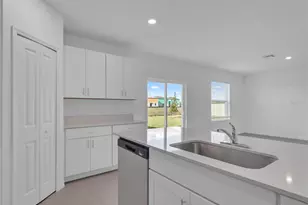 5771 Red Kite Dr, Wimauma, FL 33598 - Photo 8
