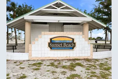 1038 Wideview Avenue, Tarpon Springs, FL 34689 - Photo 52
