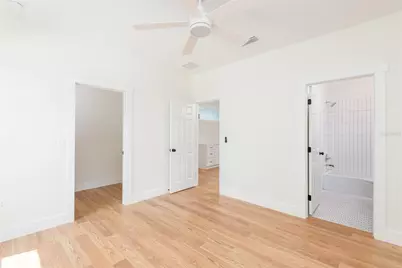 3414 W Cherokee Avenue, Tampa, FL 33611 - Photo 36