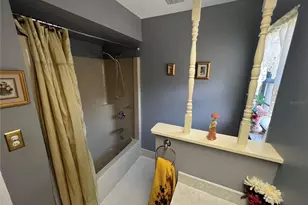 220 NE 11th St, Crystal River, FL 34428 - Photo 12