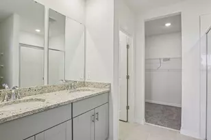 823 Sunshower Dr, Lady Lake, FL 32159 - Photo 8