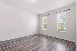 16357 Treasure Point Dr, Wimauma, FL 33598 - Photo 6