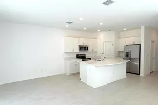 2081 Hallier Cv, Wesley Chapel, FL 33543 - Photo 4